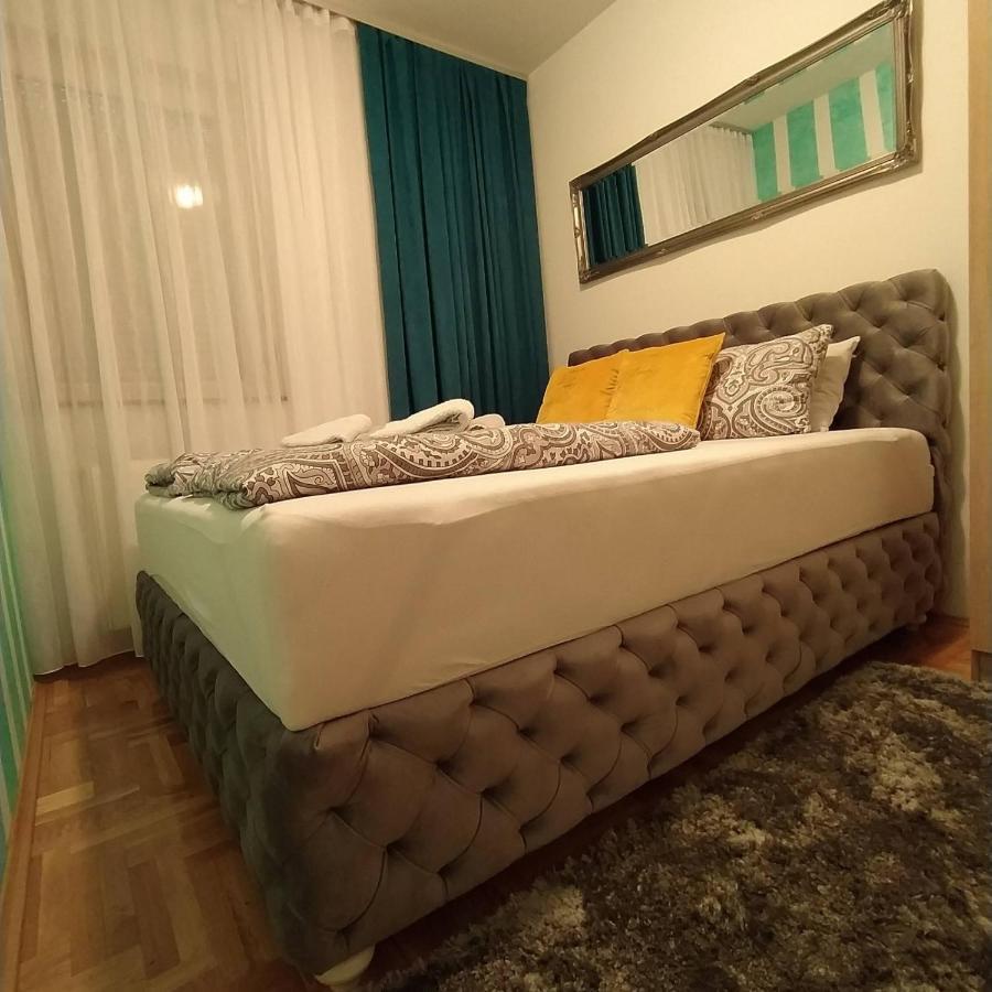 Daniris apartman Novi Sad Bagian luar foto