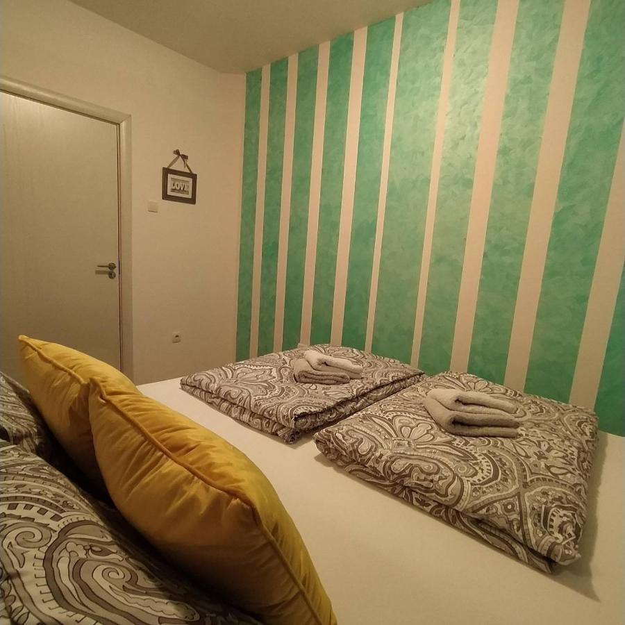 Daniris apartman Novi Sad Bagian luar foto